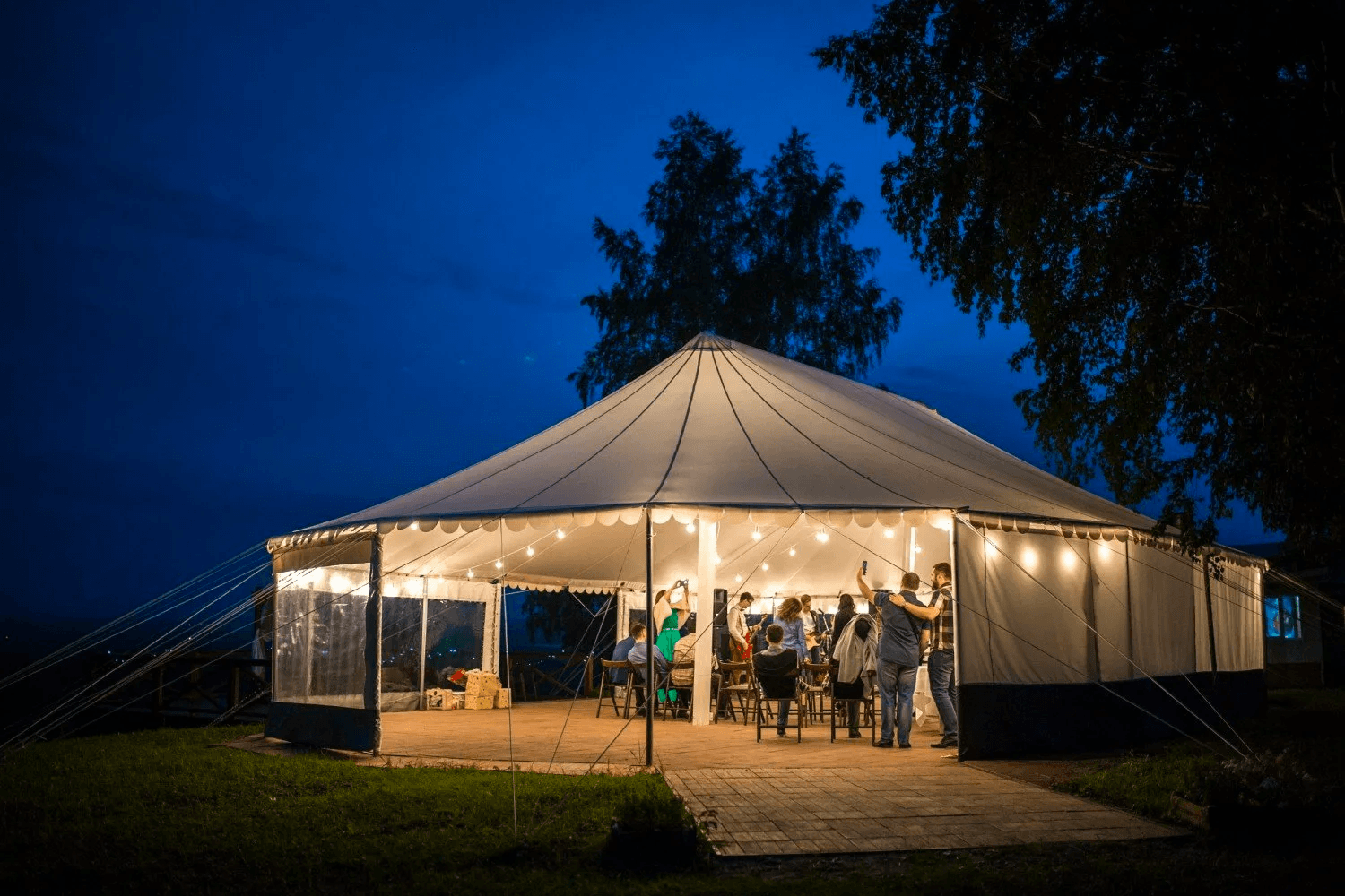 Tent 2
